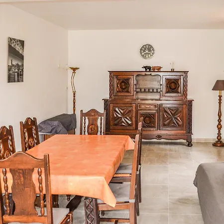Holiday home Cozy In With Kitchen *